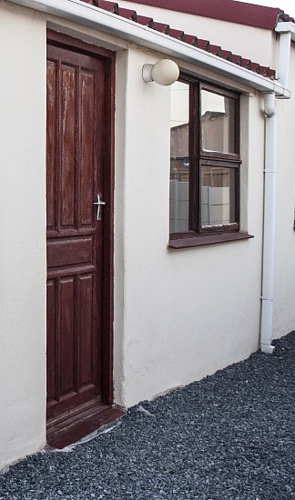 WANDIE MESATYWA, IKHAYA LESIBINI, SETTLERS PLACES - LANGA 2
HAHNEMUHLE PHOTOGRAPH