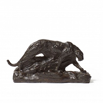 s391 walking leopard miniature