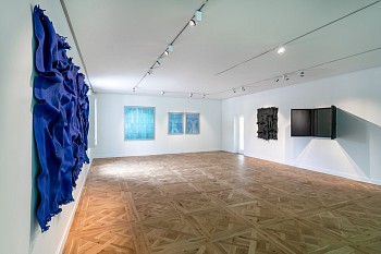 MV SINLESSSEASON PARISB 9 LR