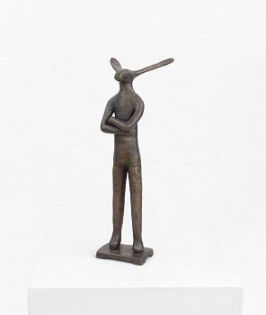 guy du toit arms folded legs square ed of 16 bronze 51.5 x 17 x 25 cm c liz whitter 3 lr